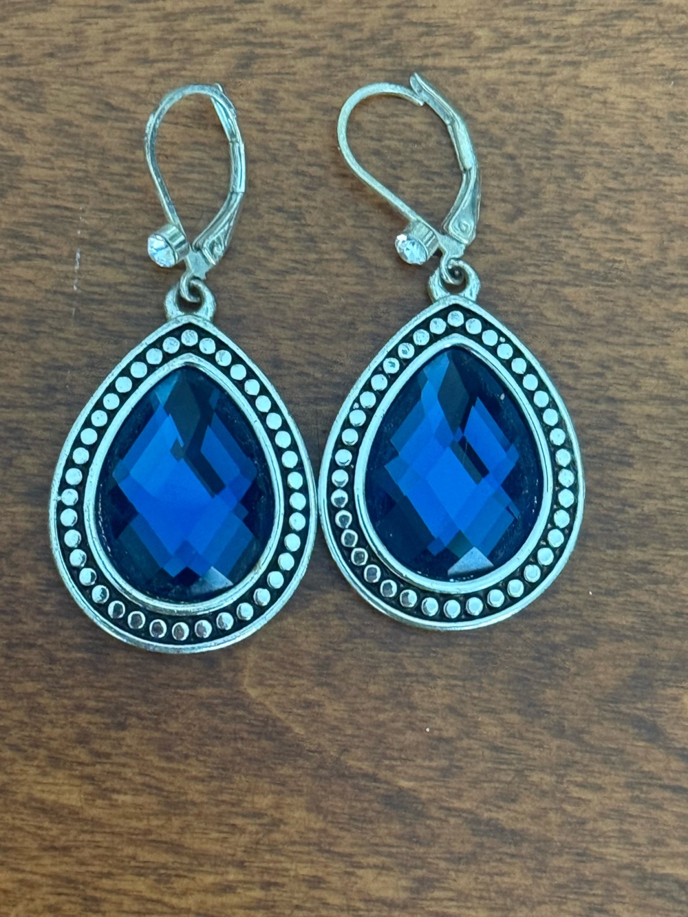 Elegant Teardrop Blue Crystal Drop Earrings - Unbranded